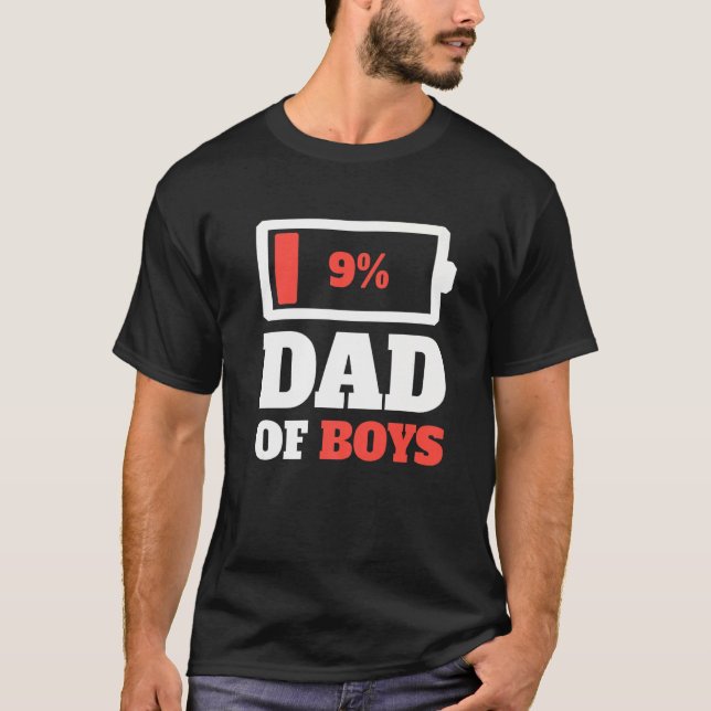 Camiseta Pai De Rapazes Pais Cansados Padre De Baixa Bateri (Frente)