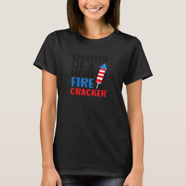 Camiseta Pai De Um Pequeno Firecracker 4 De Julho De 2022 (Frente)