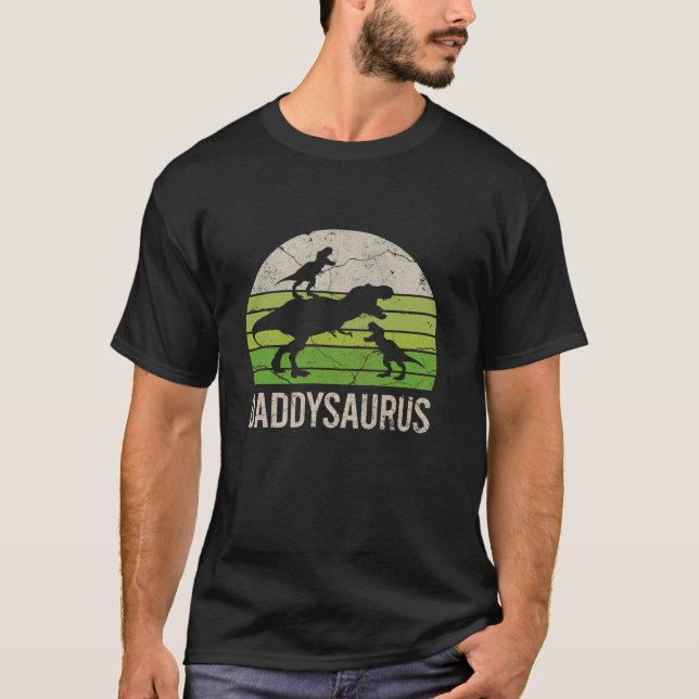 Camiseta Pai Dinossauro Pai Engraçado Daddysaurus 2 Dois fi (Frente)