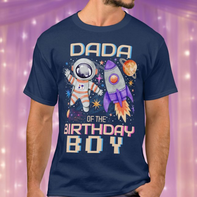 Camiseta Pai do Astronauta e Foguete do Astronauta (Dad of the Birthday Boy Rocket & Astronaut Space T-Shirt)
