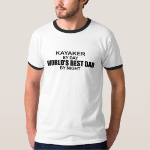 Camiseta Pai do mundo do Kayaker o melhor em a noite