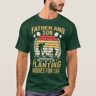 Camiseta Pai e filho plantando