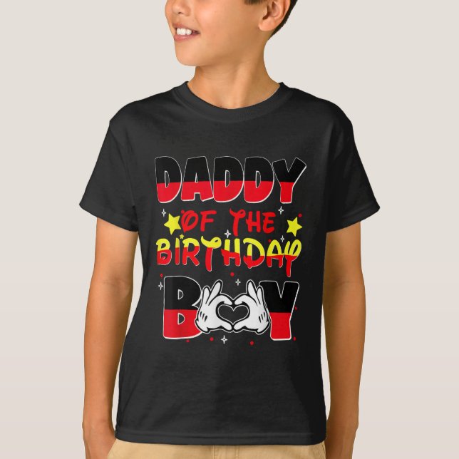 Camiseta Pai E Pai Da Festa Da Família Birthday Boy (Frente)