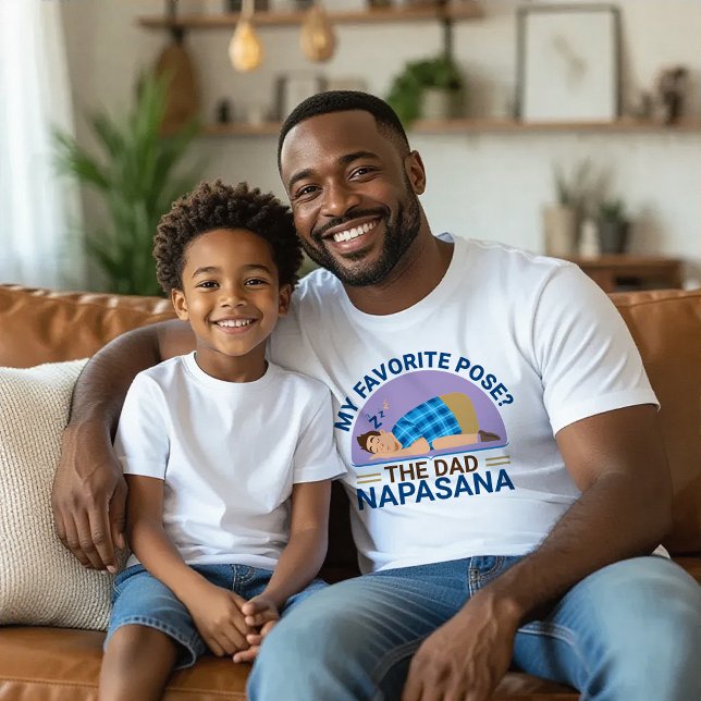 Camiseta Pai Engraçado Yoga Napasana T-Shirt (Criador carregado)