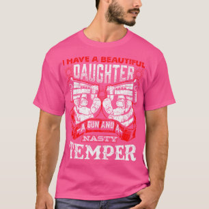 Camiseta Pai Eu Tenho Uma Filha Bonita Uma Arma Um Tempesta