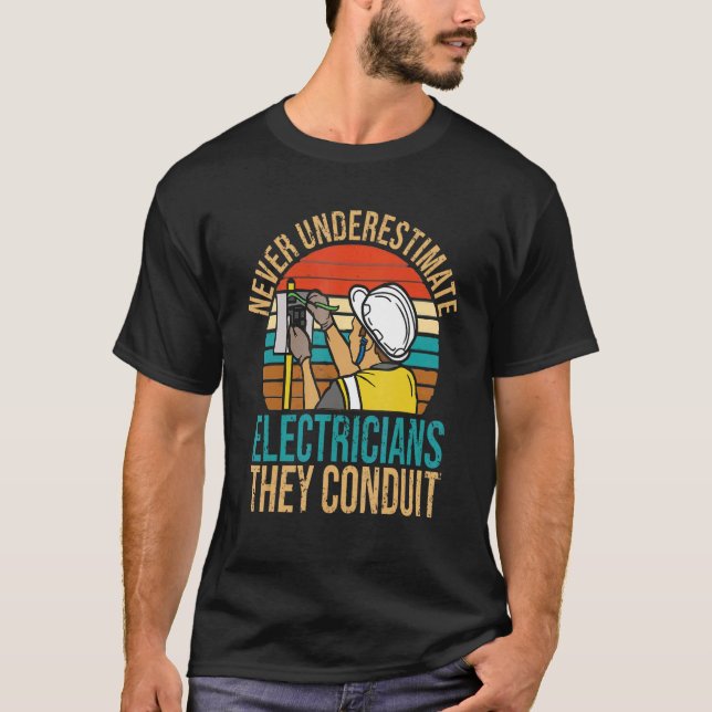 Camiseta Pai Handyman Electricians Condutor elétrico eng (Frente)