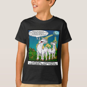 Camiseta Pai/Mãe Unicórnio se Relacionando de Forma Engraça