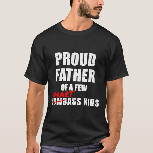 Camiseta Pai Orgulhoso De Algumas Crianças Inteligentes Que (Frente)