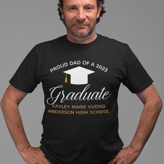 Camiseta Pai Orgulhoso de um Graduado em 2026 Personalizado (Criador carregado)