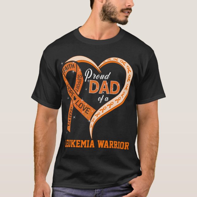 Camiseta Pai Orgulhoso De Um Guerreiro De Leucemia (Frente)