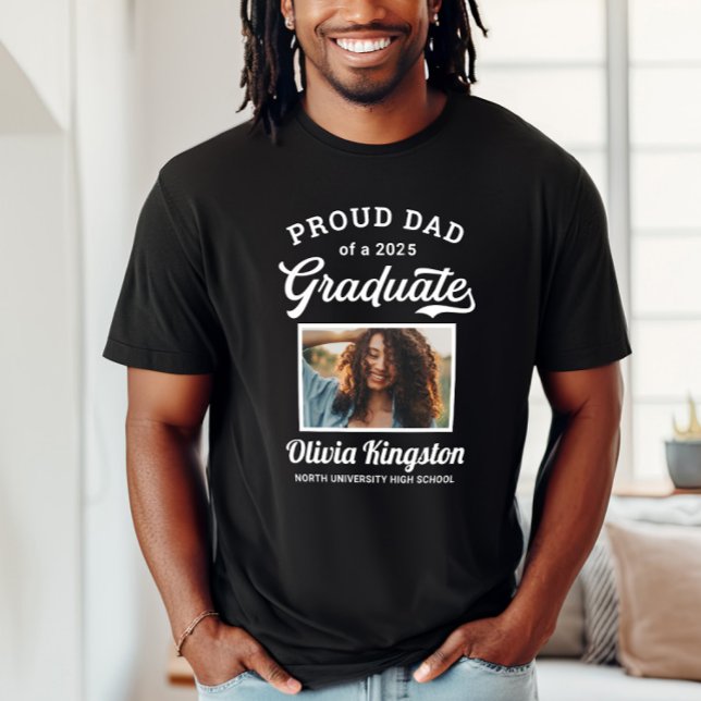 Camiseta Pai orgulhoso de uma foto personalizada preta de F (Criador carregado)