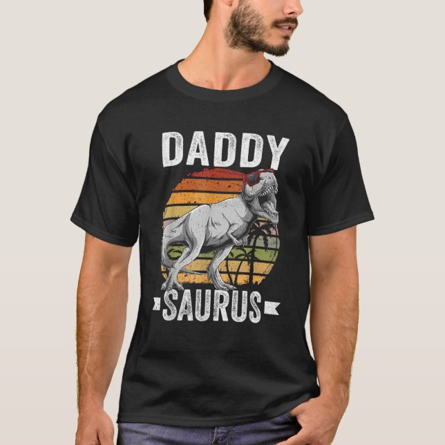 Camiseta Pai Surus Dinosaur Daddysaurus Matando Família (Frente)