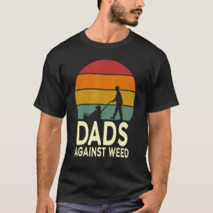 Camiseta Pais Contra Jardim de Ervas Daninhas Cortando Gram