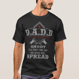 Camiseta Pais D.A.D.D. Contra Filhas Namorandos Funny T-shi