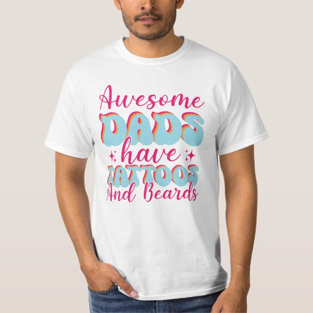 Camiseta Pais Fantásticos Têm Tatuagens (Frente)