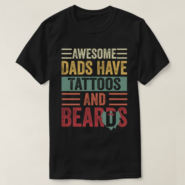 Camiseta Pais Fantásticos Têm Tatuagens E Barbas Engraçadas (Frente do Design)