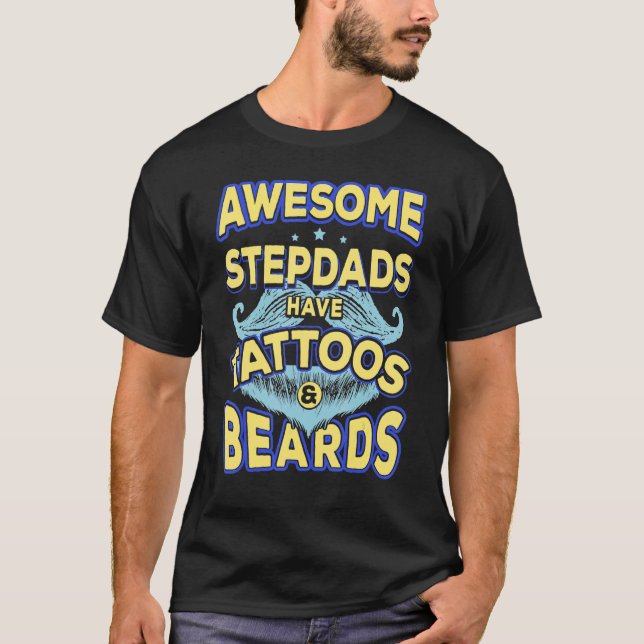 Camiseta Pais Incríveis De Mens Têm Tatuagens E Barba (Frente)