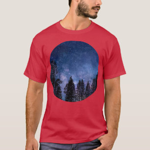 Camiseta Paisagem de Fantasia da Floresta da Noite do Céu