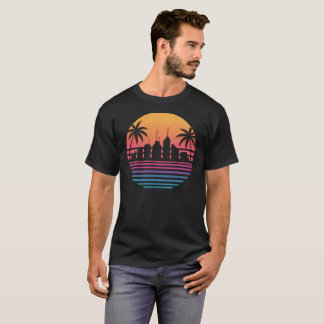 Camiseta Paisagem Urbana da Cidade ao Pôr do Sol com Árvore