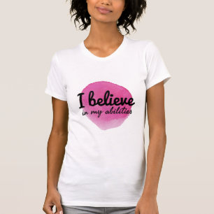 Camiseta palavras inspiradoras de amor próprio para a aceit