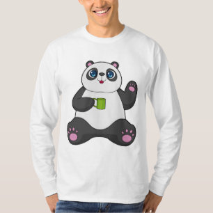 Camiseta Panda com caneca de café