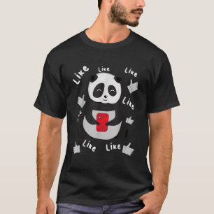 Camiseta Panda Com Smartphone