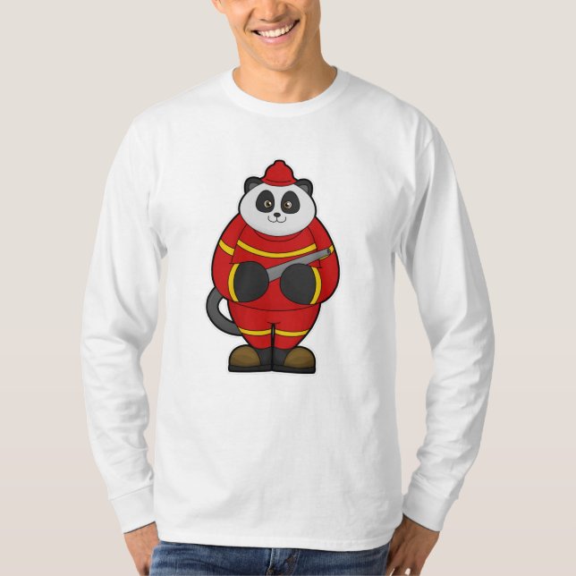 Camiseta Panda como bombeiro com mangueira (Frente)