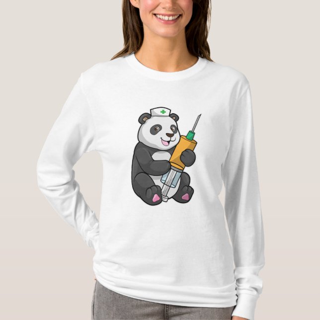 Camiseta Panda como enfermeira com seringa (Frente)