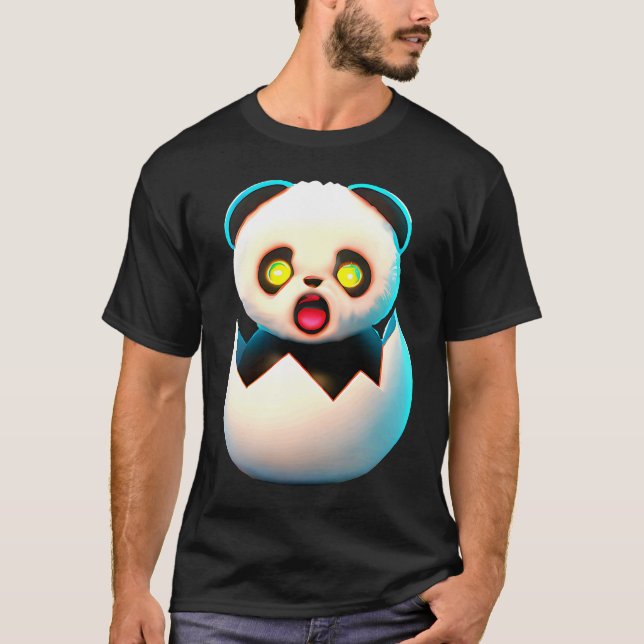 Camiseta Panda hatches from egg (Frente)