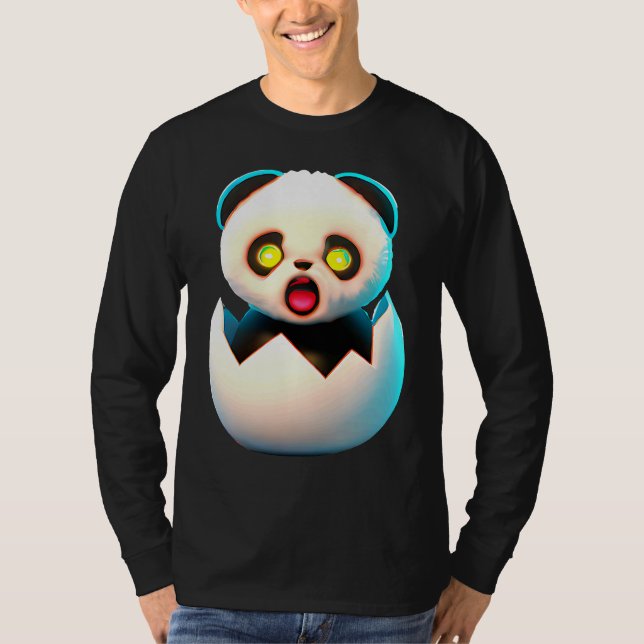 Camiseta Panda hatches from egg (Frente)