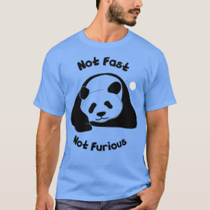 Camiseta Panda preguiçosa relaxando