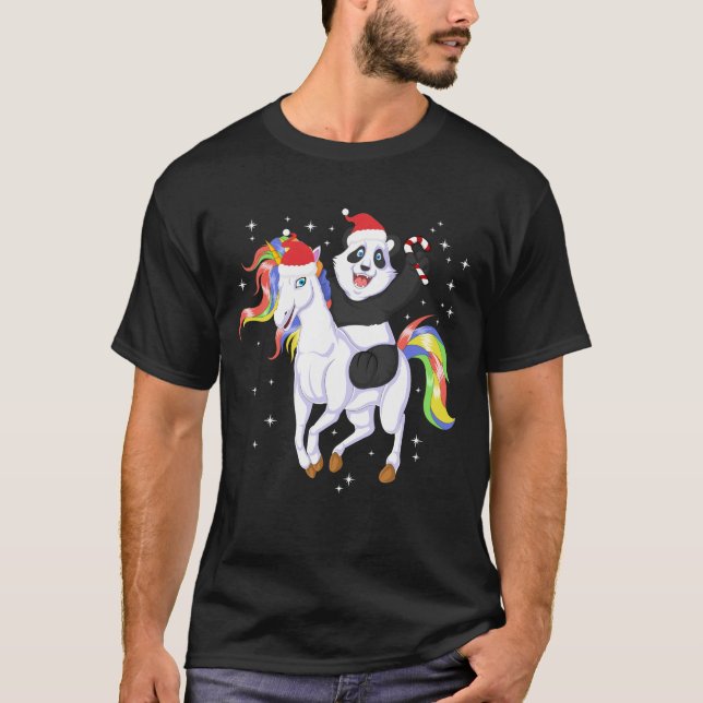 Camiseta panda riding unicorn christmas (Frente)