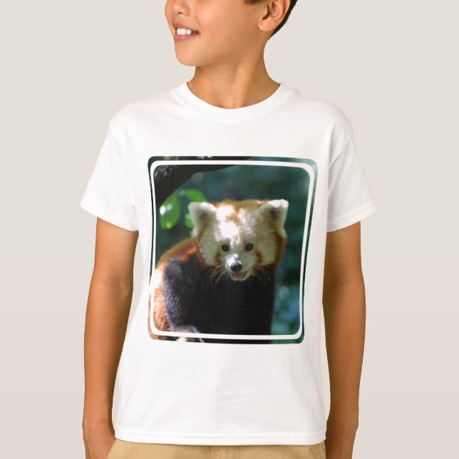 Camiseta Panda vermelha surpreendente (Frente)