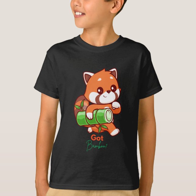 Camiseta Panda Vermelho Tem Bambu? (Frente)