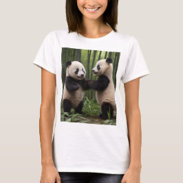 Camiseta Pandas Bebês Jovens Em Uma Floresta De Bambu, Cami