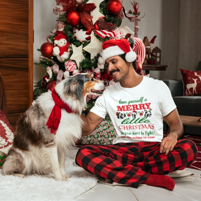 Camiseta Pandas de Natal Personalizadas (Criador carregado)