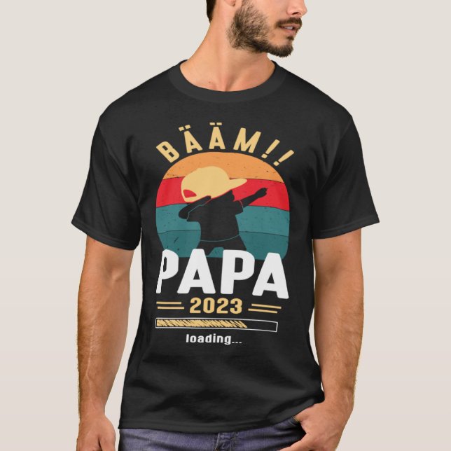 Camiseta Papa 2023 Loading Dabbing Papa Working Dad Announc (Frente)
