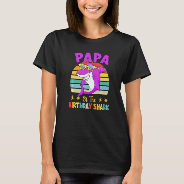Camiseta Papá Da Família De Aniversário De Tubarão Que Corr (Frente)