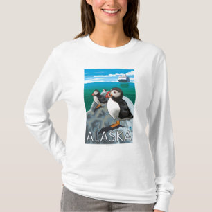 Camiseta Papagaio-do-mar que olham um navio de cruzeiros