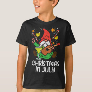 Camiseta Papai Noel Gnome Nórdico Tocando Guitarra Natal Em