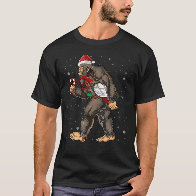Camiseta Papais noeis Bigfoot Gnomo Sasquatch de Natal (Frente)