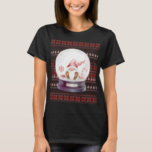 Camiseta Papais noeis bonitos de Natal Feio Gnomo em um Glo