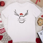 Camiseta Papais noeis Modernos Monograma Antler Nome Person<br><div class="desc">Carregar feriado aplaude com estilo! 🎅 Personalize sua camisa moderna de Papais noeis Antler com seu monograma e nome. Um presente festivo,  bonito e único para seus entes queridos no Natal! 🎄 #SantaMonogramaCamisa #ChristmasStyle</div>