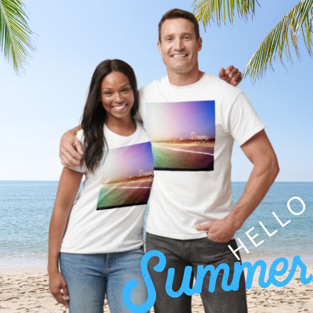 Camiseta Papais noeis Monica Beach - Green Purple Photo Edi (Criador carregado)