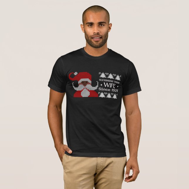 Camiseta Papais noeis Raios Que Dormem A Sua Esposa Xmas (Frente Completa)
