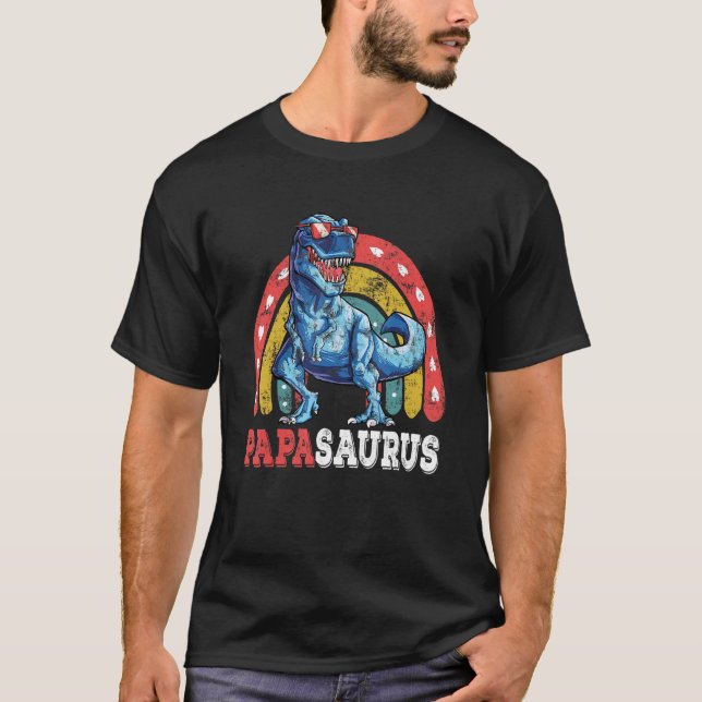 Camiseta Papasaurus Rex Rainbow Papa Surus Matchin (Frente)