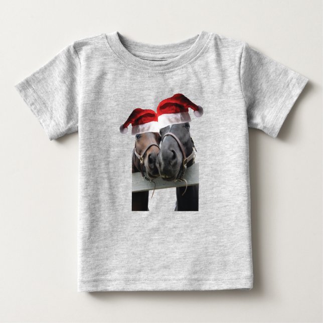 Camiseta Para Bebê 2 Cavalos vestindo chapéus de Papai Noel no Natal (Frente)
