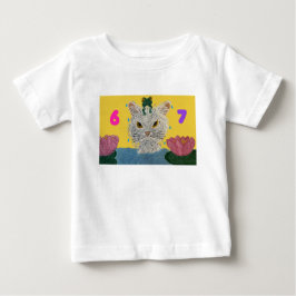 Camiseta Para Bebê 6 7 Mad Cat with frog on its head
