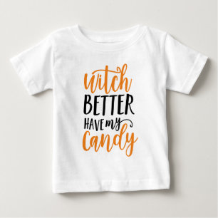 Camiseta Para Bebê A bruxa melhor tem meus doces o Dia das Bruxas