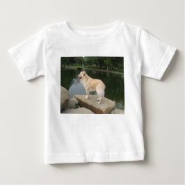 Camiseta Para Bebê A Dog At A Pond